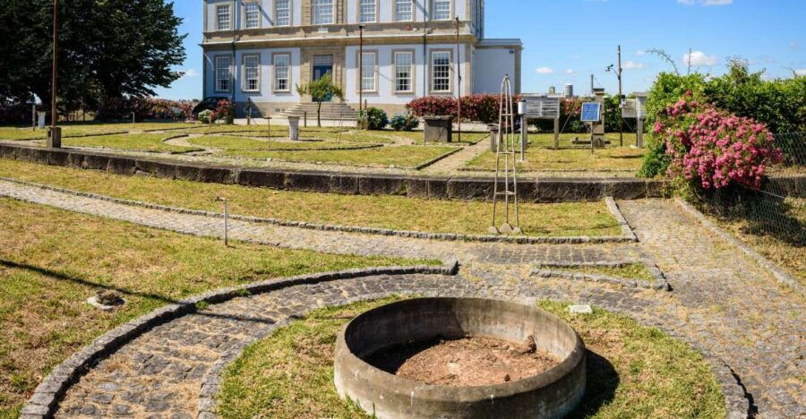 Exclusive Visit to the Geophysical Institute of Porto