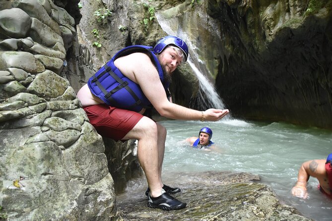 Excursion in Damajaguas 7 Waterfalls - Pros and Cons of the Excursion