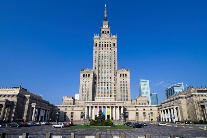 Explore the Instaworthy Spots of Warsaw With a Local