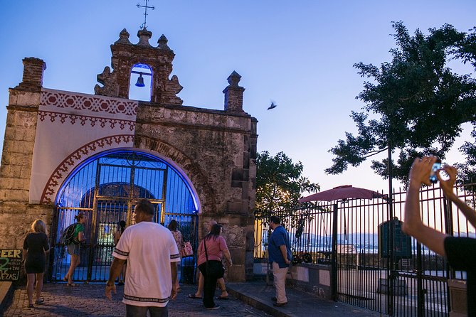 Flavors of San Juan Food Tour - Positive Reviews of Tour Guides