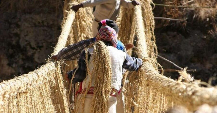 Four Lagoons and Qeswachaka Bridge Tour Full Day - Tour Details
