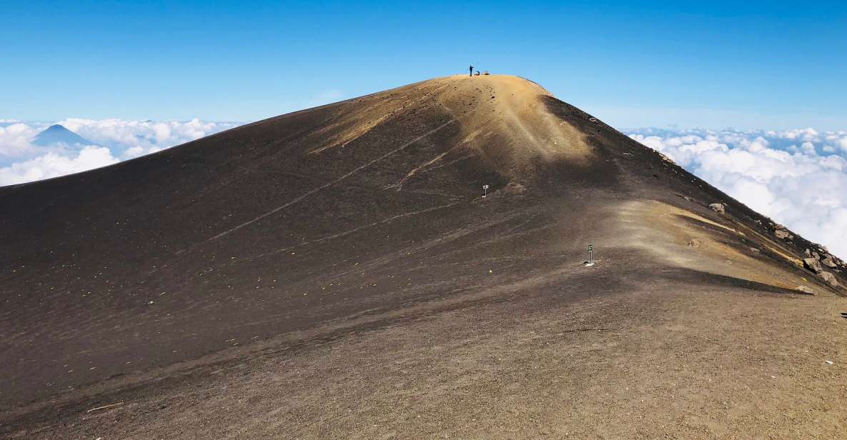 From Antigua: 2-Day Acatenango Volcano Hiking Tour With Food