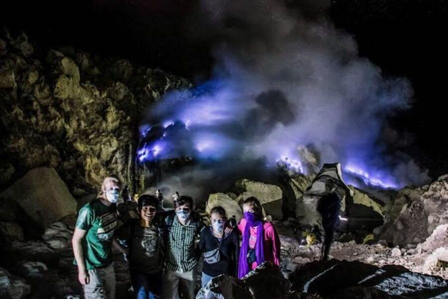 From Bali : Trip to Mount Ijen Crater With Hotel Included - Blue Fire Phenomenon Experience