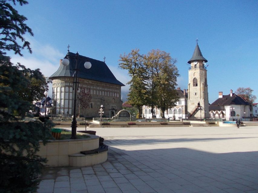 From BrașOv: Explore the Gems of Eastern Romania
