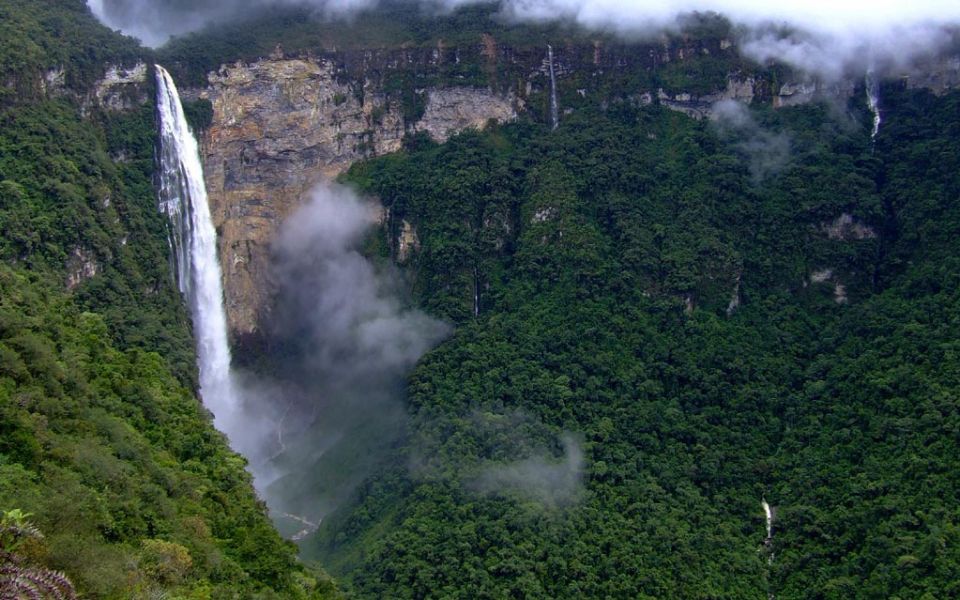 From Chachapoyas: Gocta Waterfall Full-Day Hiking Tour - Experience Highlights