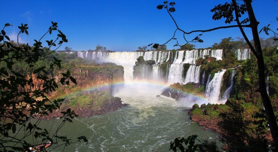 From Foz Do Iguaçu: Argentinian Iguazu Falls With Ticket