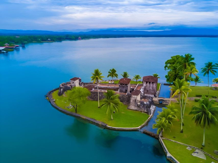From Guatemala, the San Felipe Castle in One Day. - Good To Know
