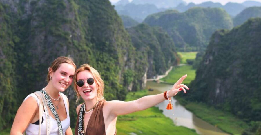 From Hanoi: Ninh Binh, Trang An, Hoa Lu, and Mua Cave Trip