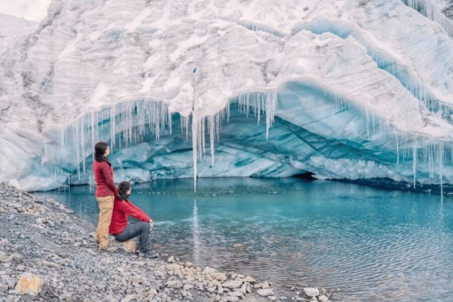 From Huaraz: Full-Day Hike to Pastoruri Glacier