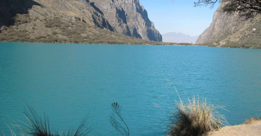 From Huaraz: Guided Hiking Tour of Llanganuco Lakes & Entry - Good To Know