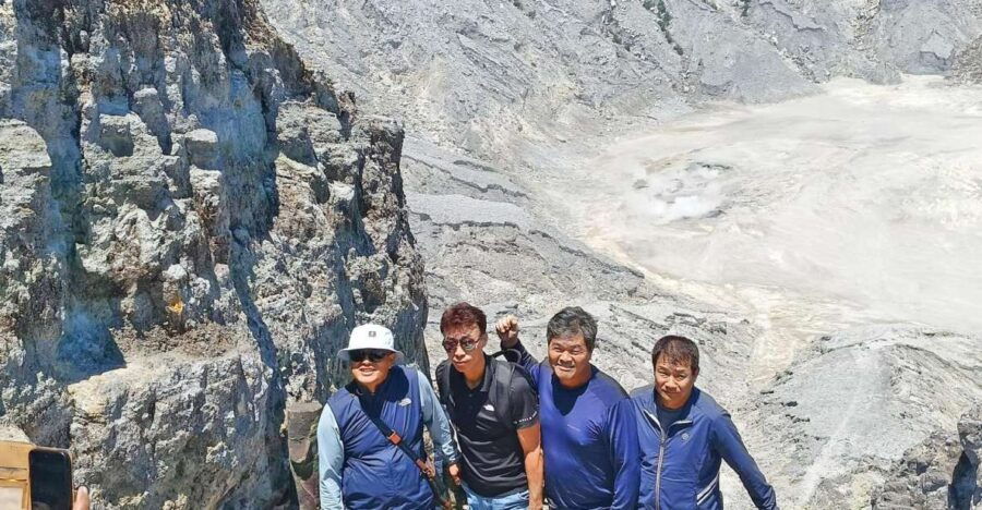 From Jakarta : Volcano, Tea & Rice Fields, Hot Spring - Activity Description