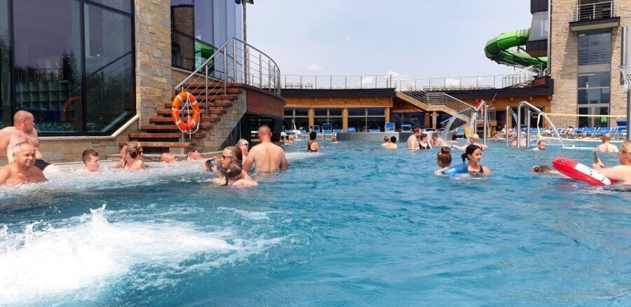 From Krakow: Tour to Slovakia Treetop Walk and Thermal Baths - Good To Know