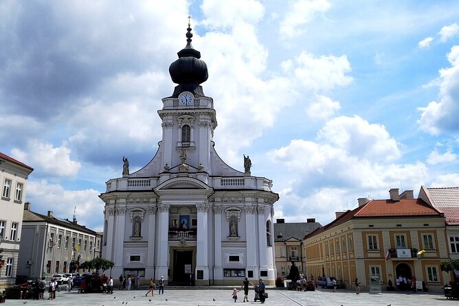 From Krakow: Wadowice & Kalwaria Zebrzydowska - Reviews