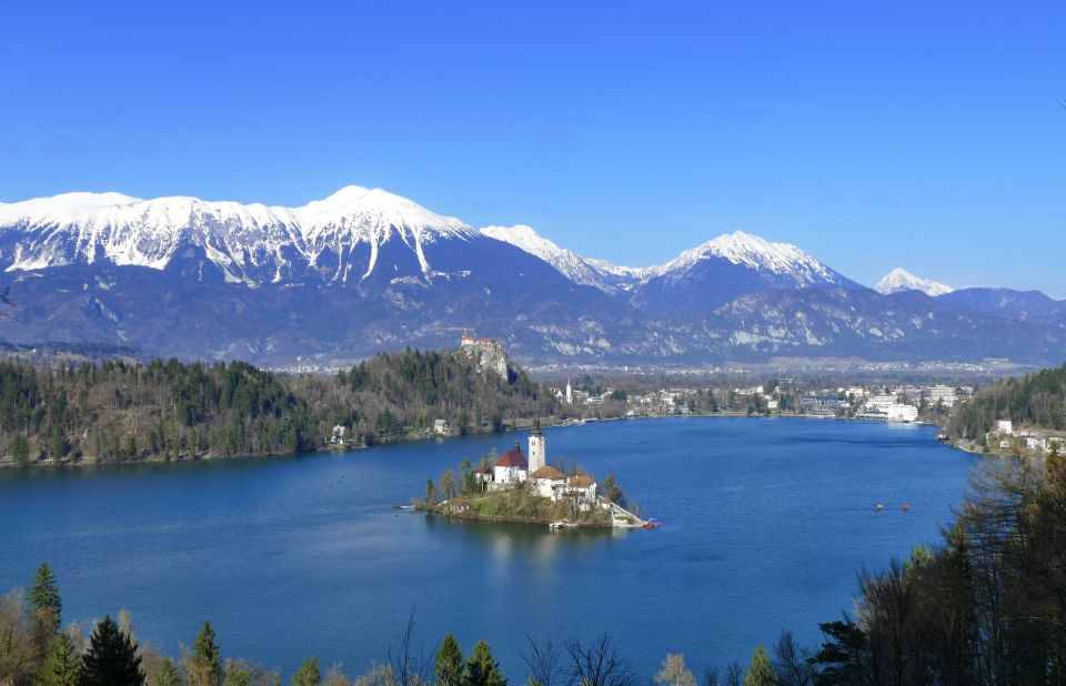 From Ljubljana: Private Bled Lake Day Trip