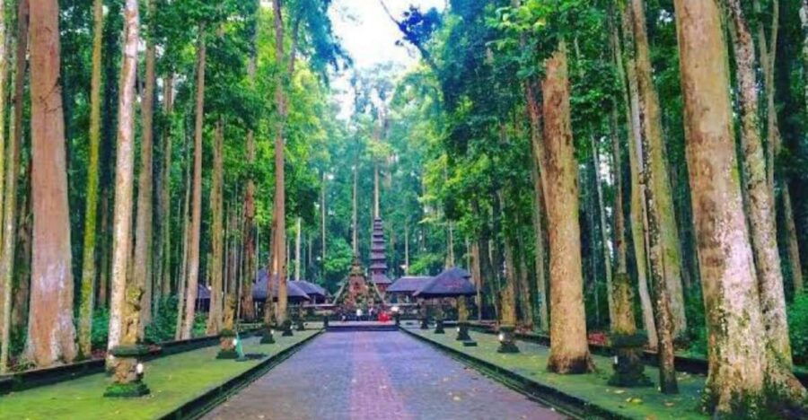 From North Bali :Tanah Lot, Sangeh Forest & Ulun Danu Temple