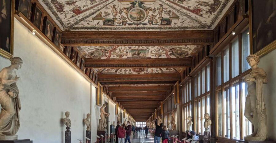 From Rome: Uffizi Day Trip With Ticket and App Tour - Good To Know