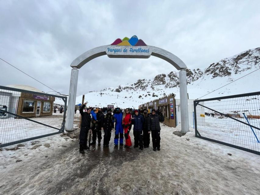 From Santiago: Farellones/Valle Nevado Roundtrip Transfer