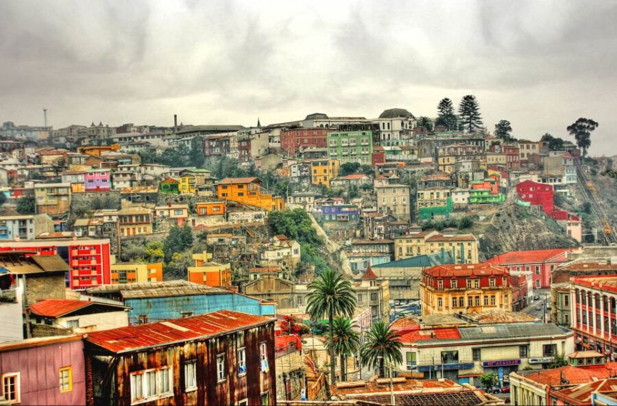 From Santiago: Valparaiso and Viña Del Mar Day Tour