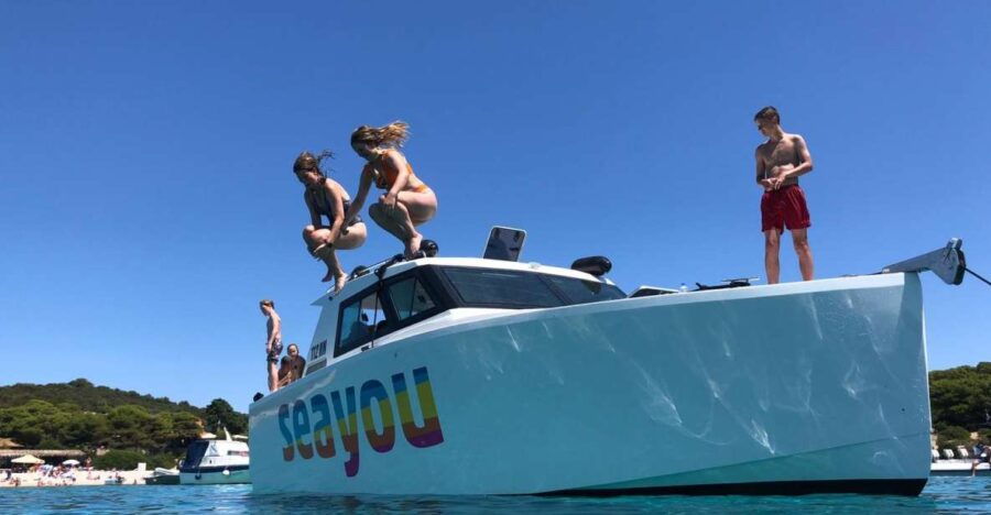 From Split: Luxury Cabin Boat Tour to The Blue Cave and Hvar - Good To Know