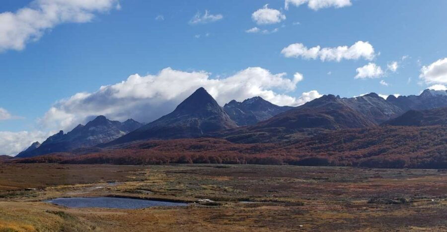 From Ushuaia: Private Fagnano Lake 4WD Tour