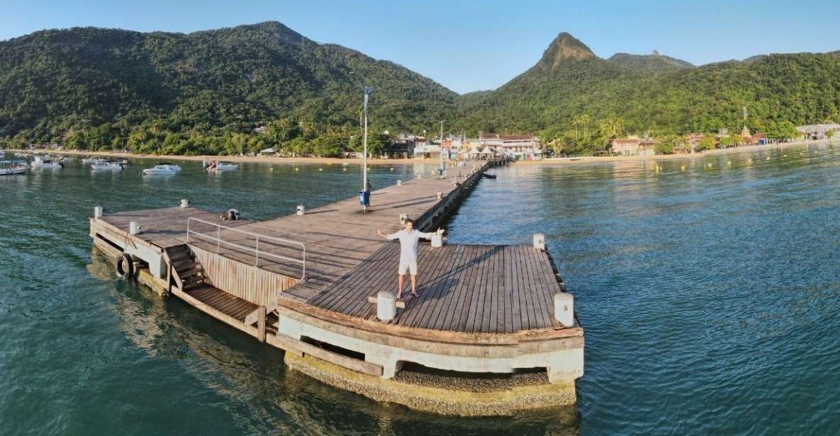 From Vila Do Abraão: Shared Transfer to Barra Da Tijuca - Driver Languages and Accessibility