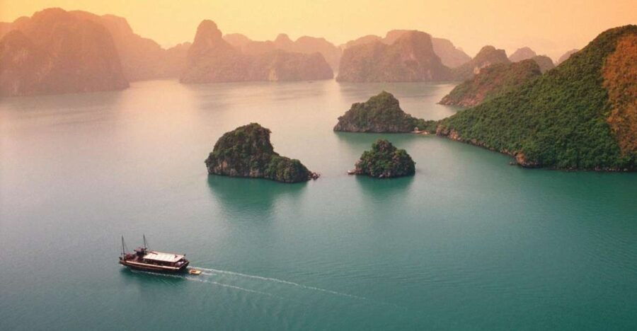 Full Day Ha Long Bay Luxury Tour With 6 Hours on Cruise - Onboard Cruise Experience