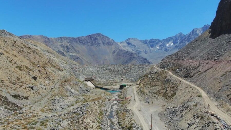 Full-Day Reservoir Tour in Cajon Del Maipo
