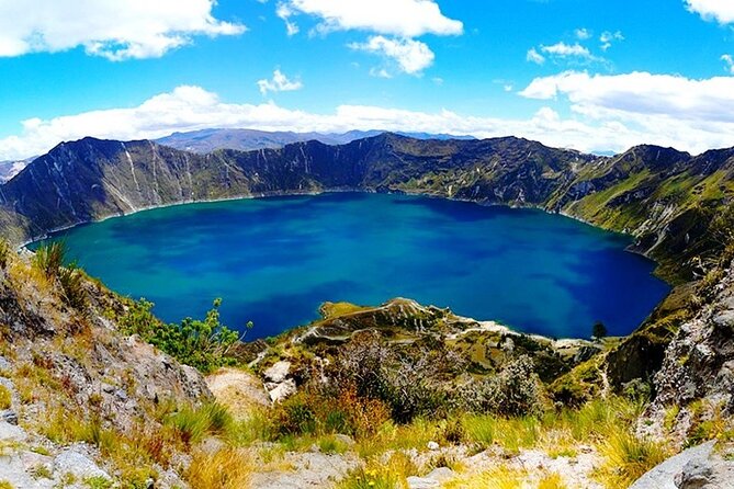 Full-Day Tour to Quilotoa Lagoon From Quito With Lunch