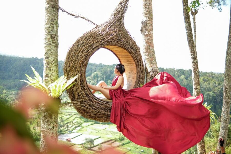 Gate of Heaven Bali With Private Guide - Location and Experience