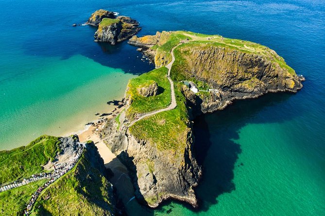 Giants Causeway and Northern Ireland Private Luxury Car Tour - Common Questions