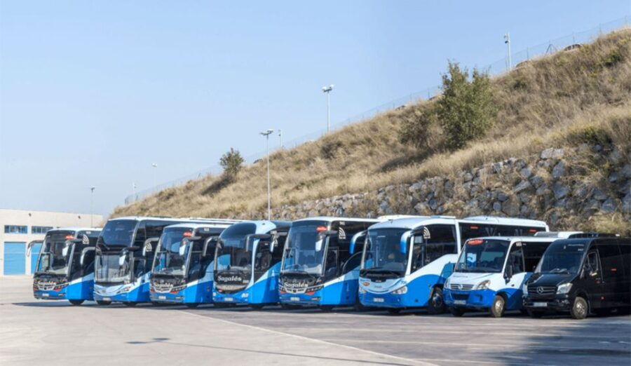 Girona: Girona Airport Bus Transfer From/To Barcelona Center - Good To Know
