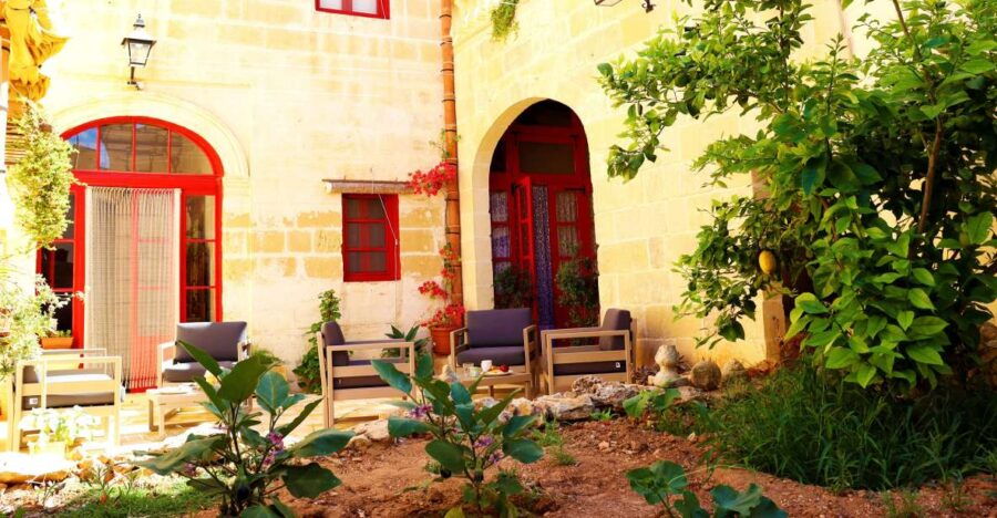 Gozo: Traditional and Local Breakfast in a Historic Building