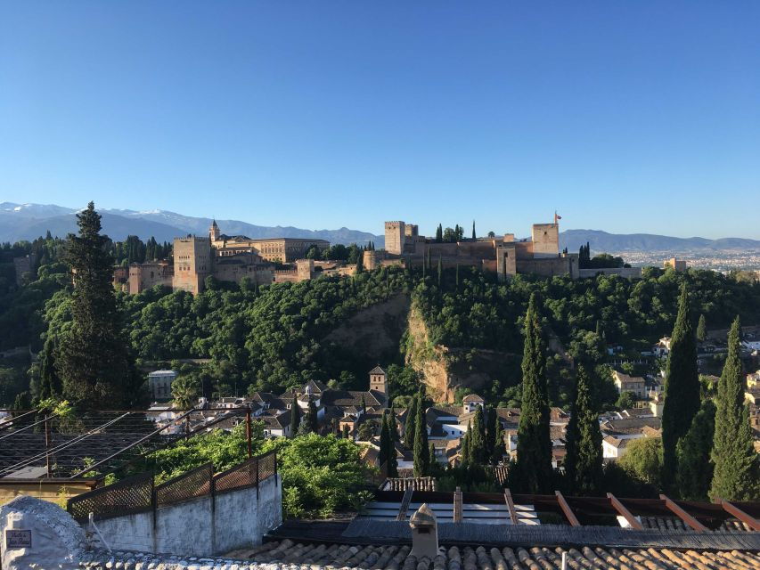 Granada: Albaicín and Sacromonte Smartphone Audio Guide