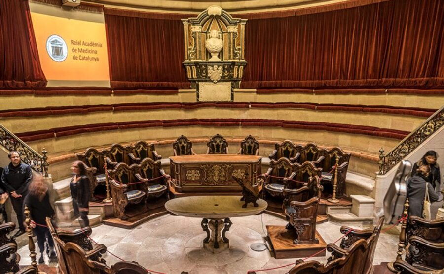 Guided Tour at Catalonia's Royal Academy of Medicine - Good To Know