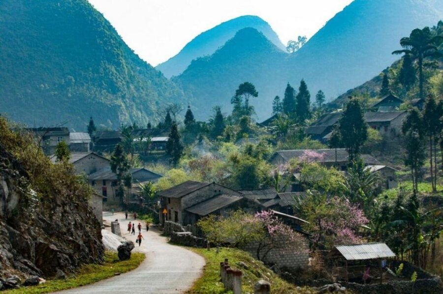 Ha Giang Loop 3D2N Motobike Tour From Hanoi