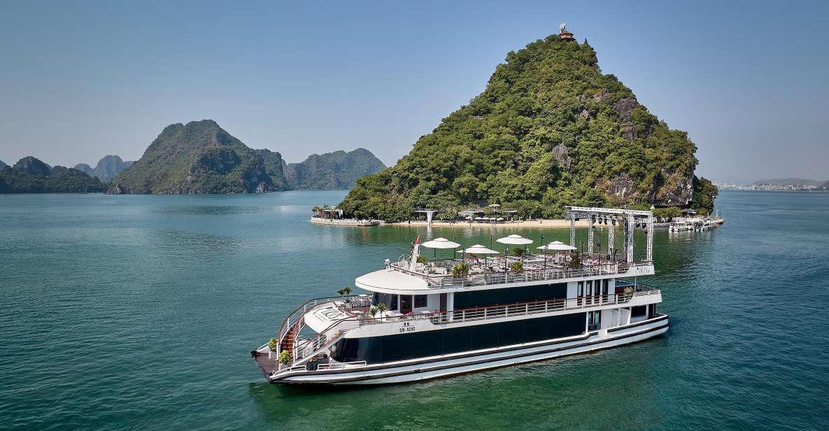 Ha Long Bay: Luxury Day Cruise, Caves, Jacuzzi, Buffet Lunch