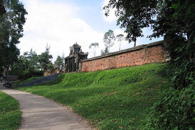 Half-Day COUNTRYSIDE by BICYCLE From HUE CITY - Biking Routes