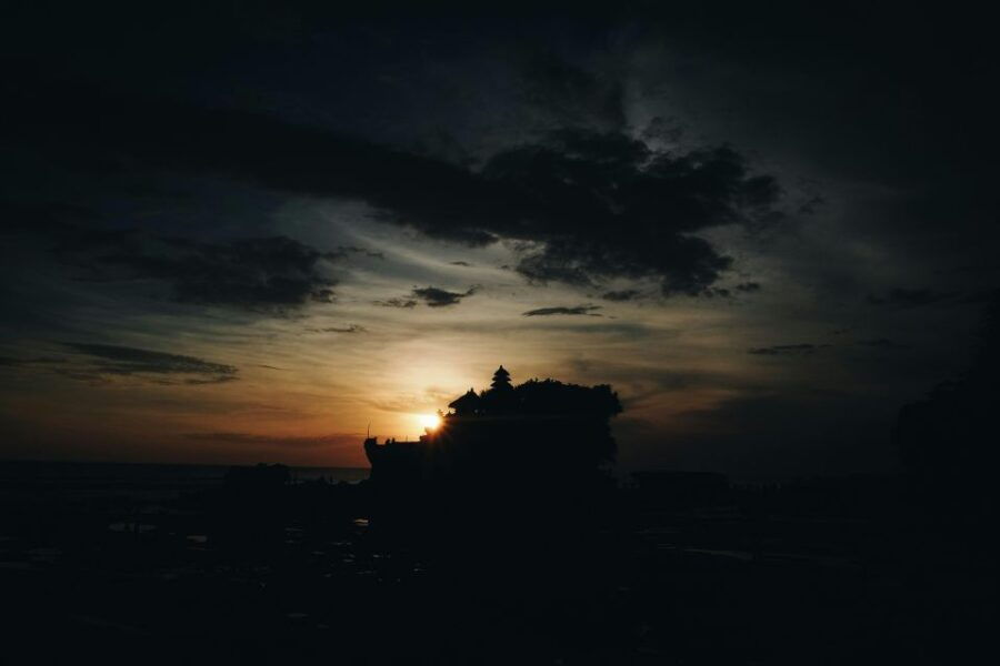 Half Day Tanah Lot Temple Sunset Tours