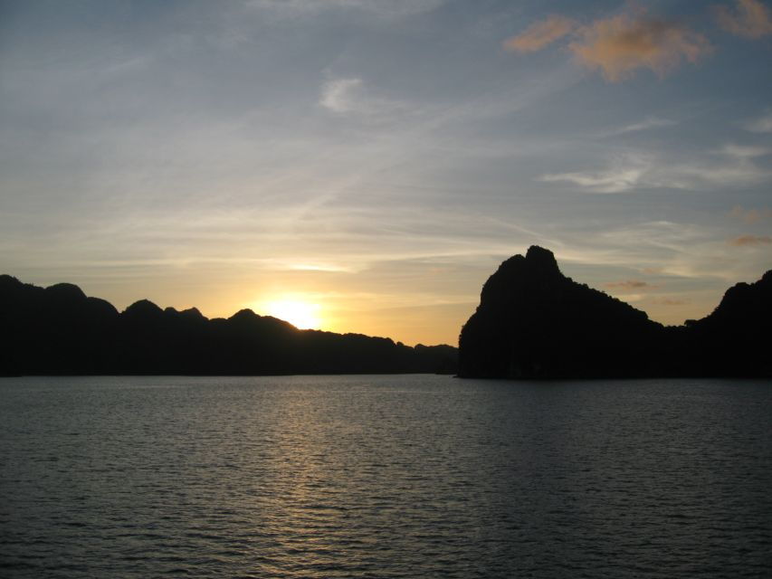 Hanoi: 2-Day Small-Group Ha Long and Tu Long Bay Cruise - Good To Know