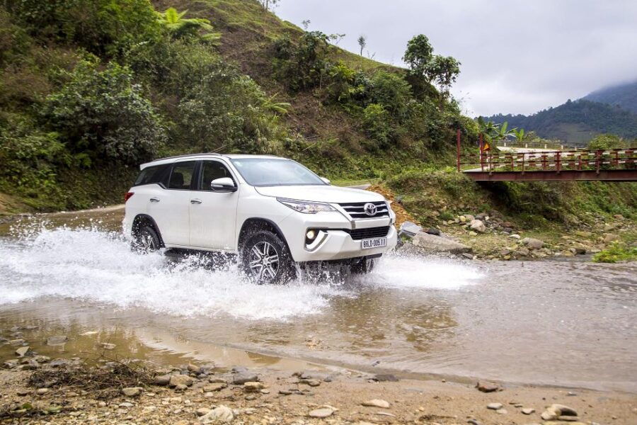 Hanoi: Private Car Noi Bai Airport, Ha Long, Ninh Binh, SaPa - Good To Know