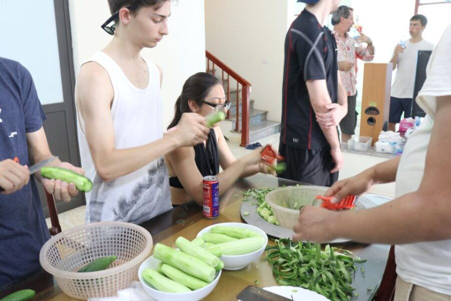 Hanoi: Village Farm Tour and Cooking Class With Lunch - Good To Know