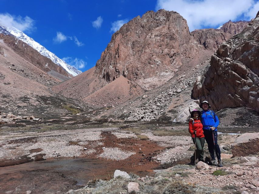 Hiking “Cajón De Los Arenales” From Mendoza or Uco Valley
