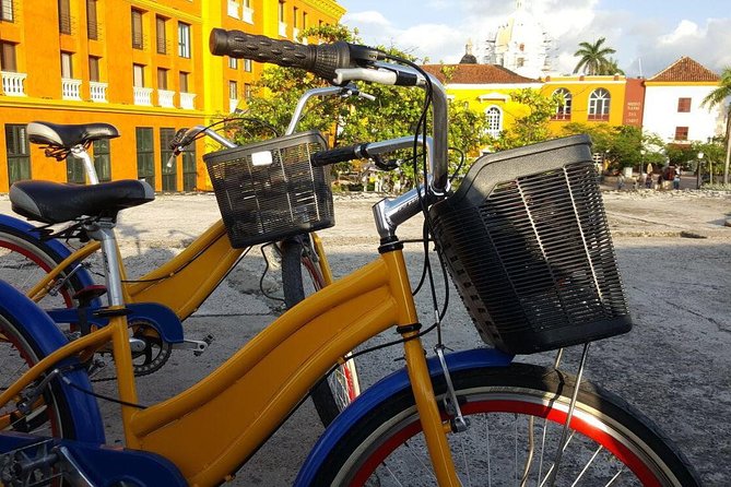 Historical Bike Tour Unveils Cartagena's Secrets