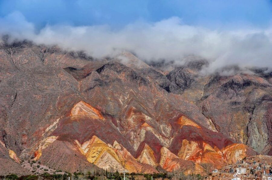 Hornocal: Tour of the 14 Colors Mountain & Humahuacas Gorge