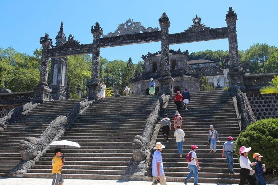 Hue Royal Tombs Tour: Visit 3 Best Tombs of the Emperors