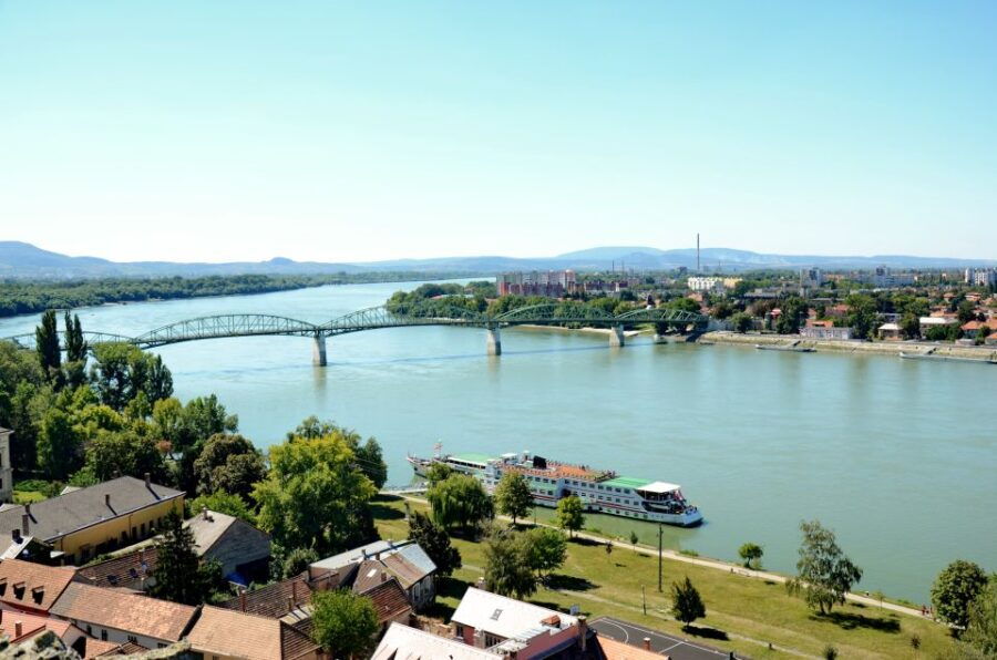 Hungary: Full-Day Private Danube Bend Tour - Good To Know