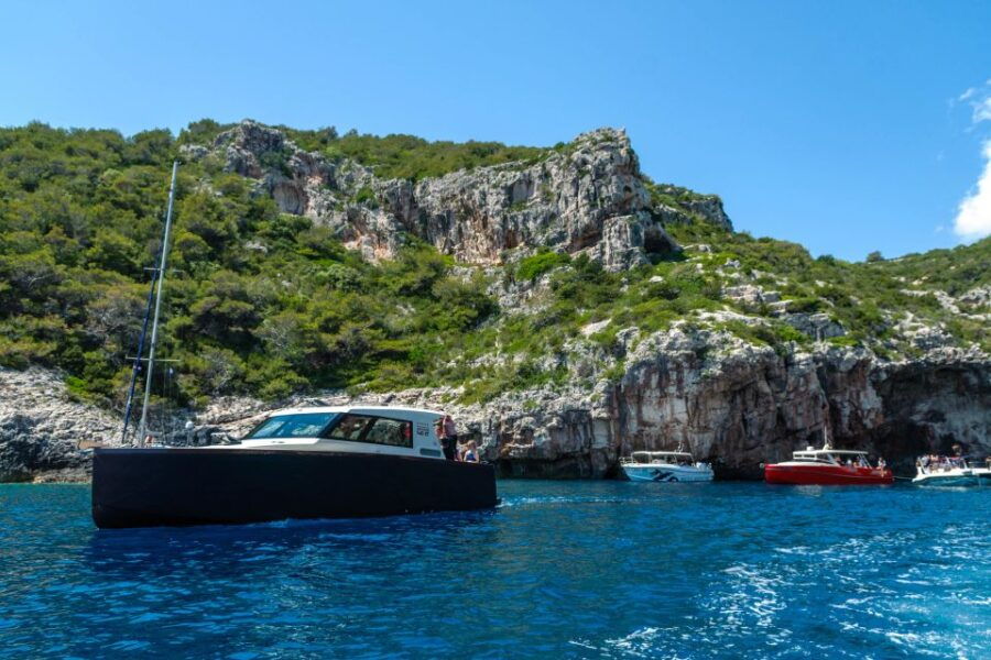 Hvar: Speedboat Snorkeling Day Trip With Beaches & Blue Cave - Good To Know