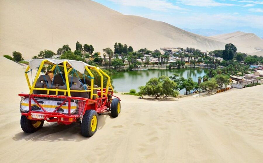 Ica: Sandboarding and Buggy in Huacachina Oasis