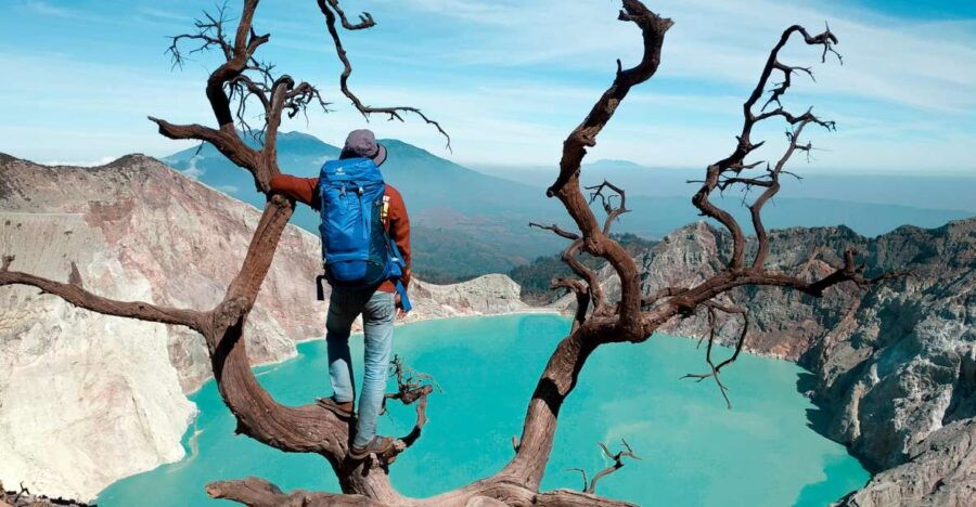 Join in Trip Ijen Crater From Banyuwangi
