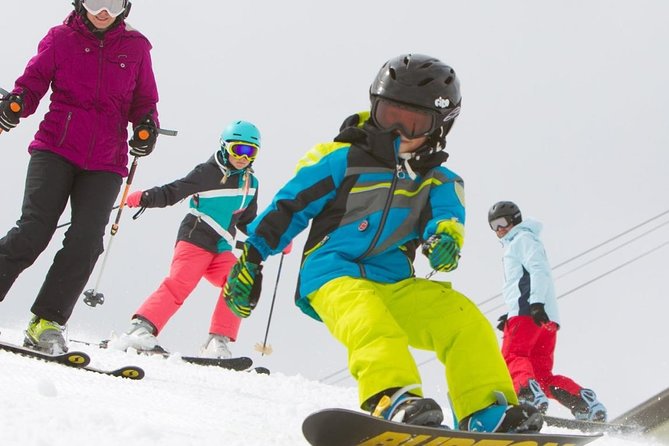 Junior Snowboard Rental Package for Salt Lake City – Cottonwood Resort